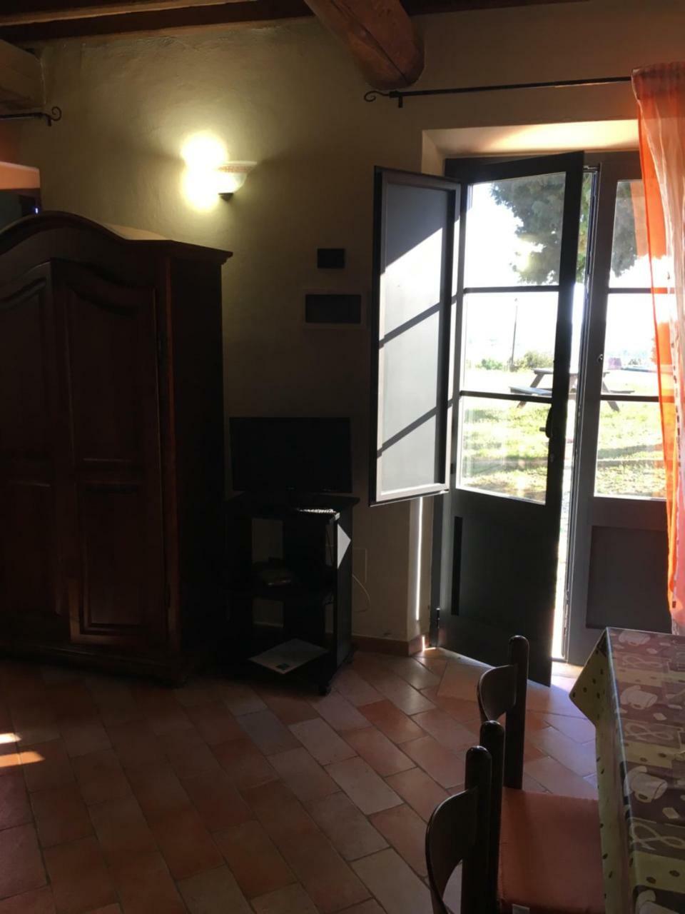 Апартаменты Casale Poggio Meone Санта-Луче Экстерьер фото
